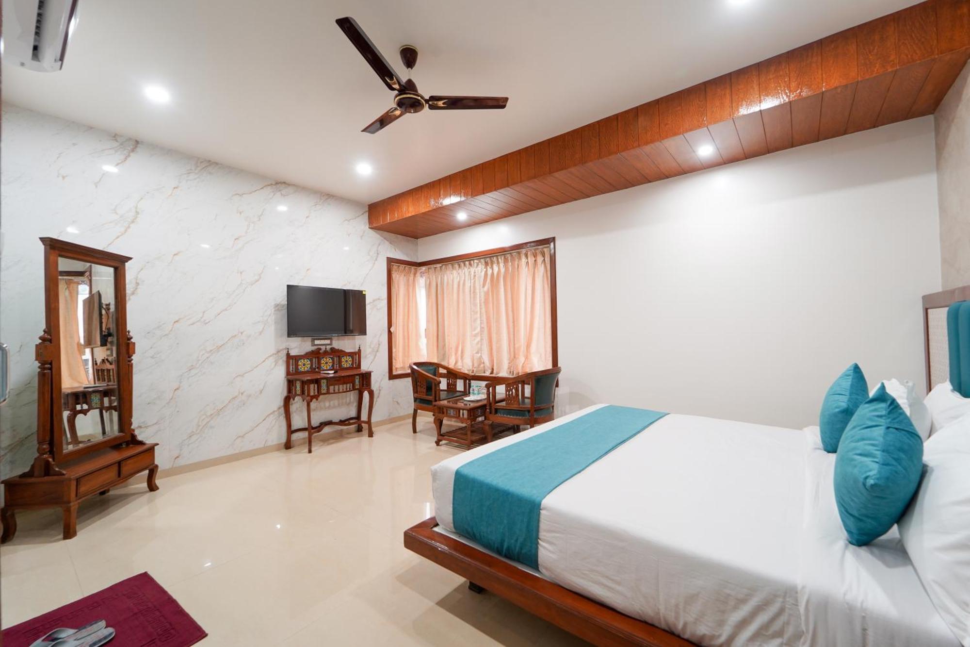 Hotel Bright Star Mahabaleshwar Ngoại thất bức ảnh