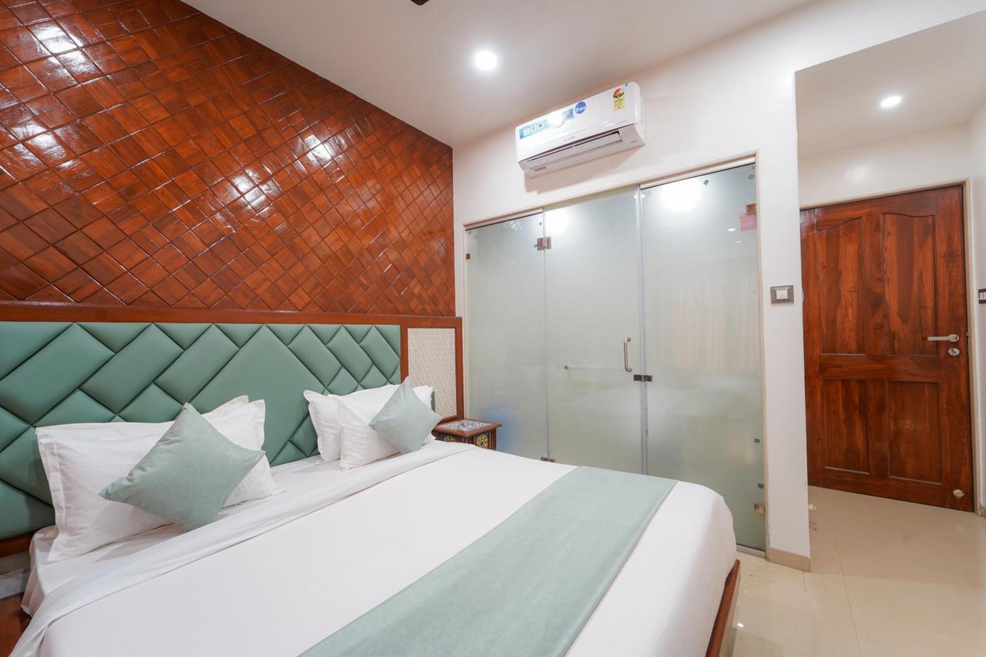 Hotel Bright Star Mahabaleshwar Ngoại thất bức ảnh