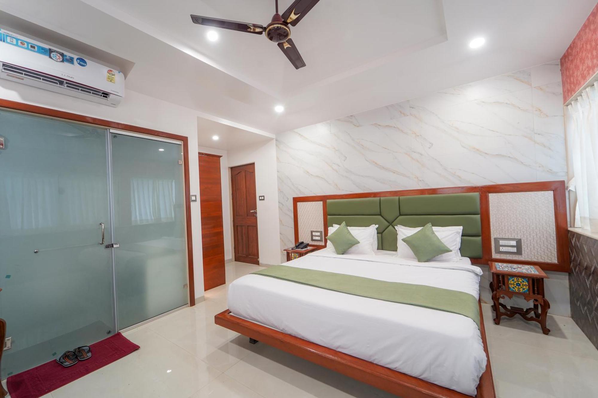 Hotel Bright Star Mahabaleshwar Ngoại thất bức ảnh