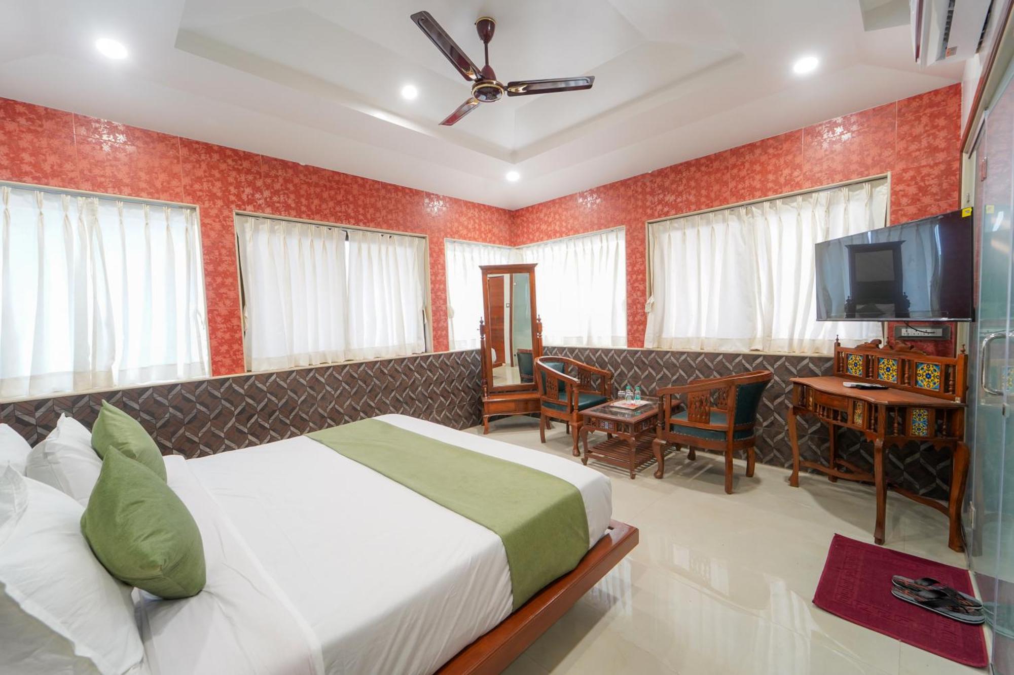 Hotel Bright Star Mahabaleshwar Ngoại thất bức ảnh