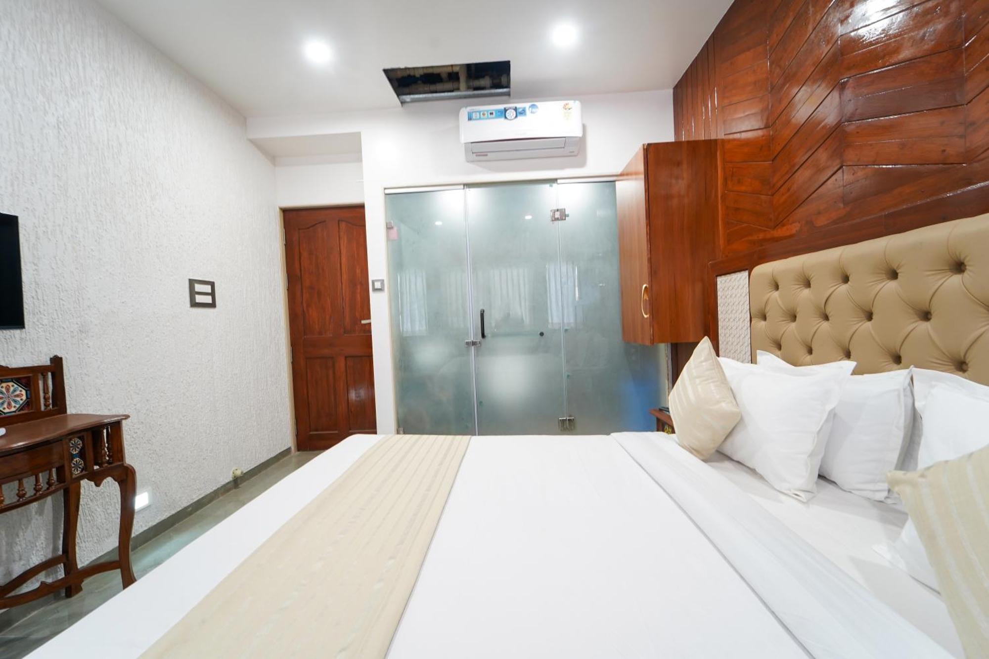 Hotel Bright Star Mahabaleshwar Ngoại thất bức ảnh