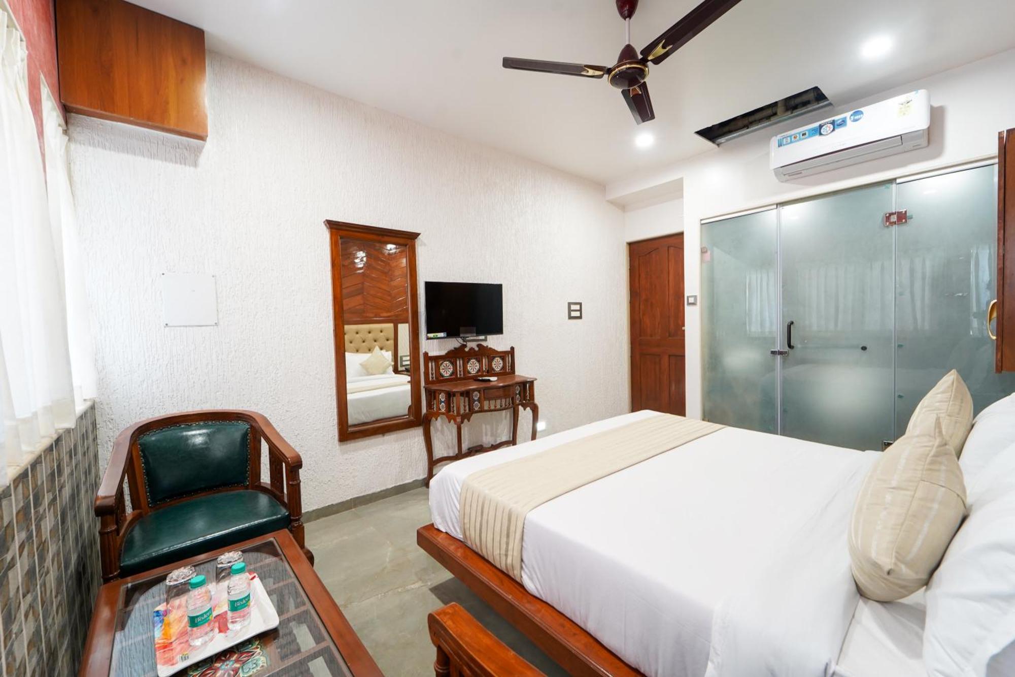 Hotel Bright Star Mahabaleshwar Ngoại thất bức ảnh